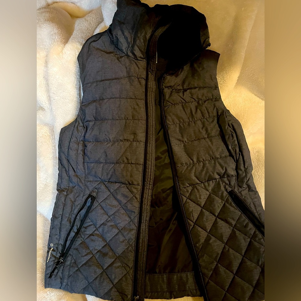 Women’s Champion Charcoal Quilted Puffer Vest